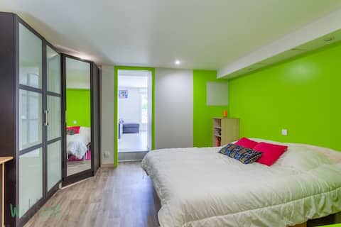 Top Airbnb: Nice two-rooms apartment w/ garden, Bron/Eurexpo in Bron