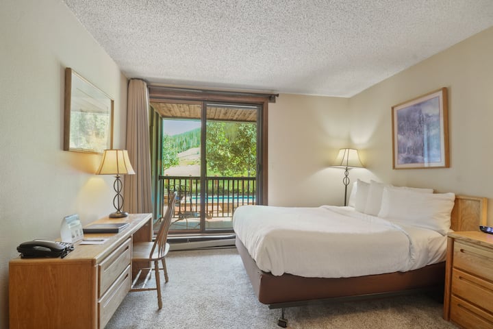 Foxpine Studio  #112 - Copper Mountain, CO