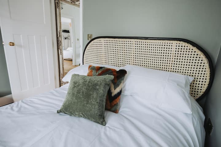 غرفة نوم مزدوجة 