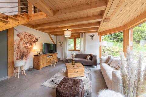L’Ecrin Blanc – Family cocoon with jacuzzi and game room