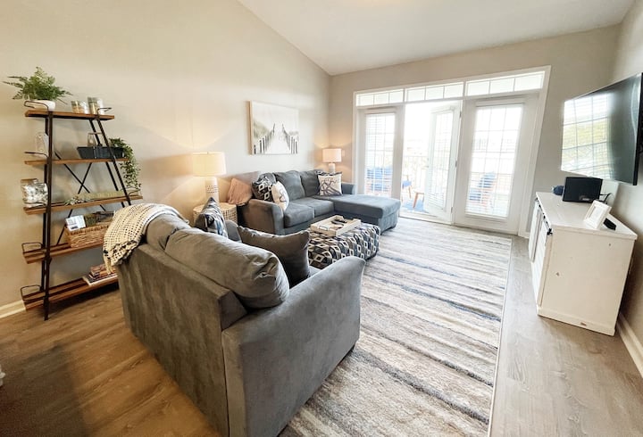 Seaside At Anastasia G302- Luxury At The Beach! - セント・オーガスティーン・ビーチ, FL