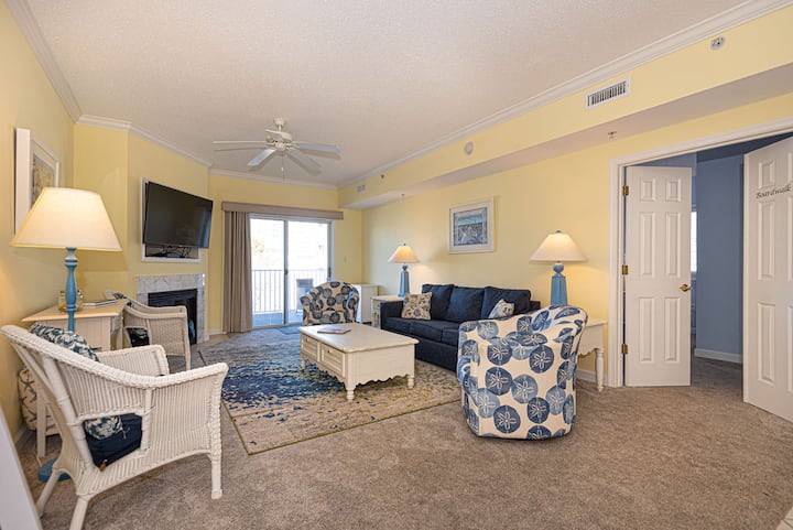 Astoria 201-203 Is A Luxury, Ocean Block Condomini - Ocean City, MD
