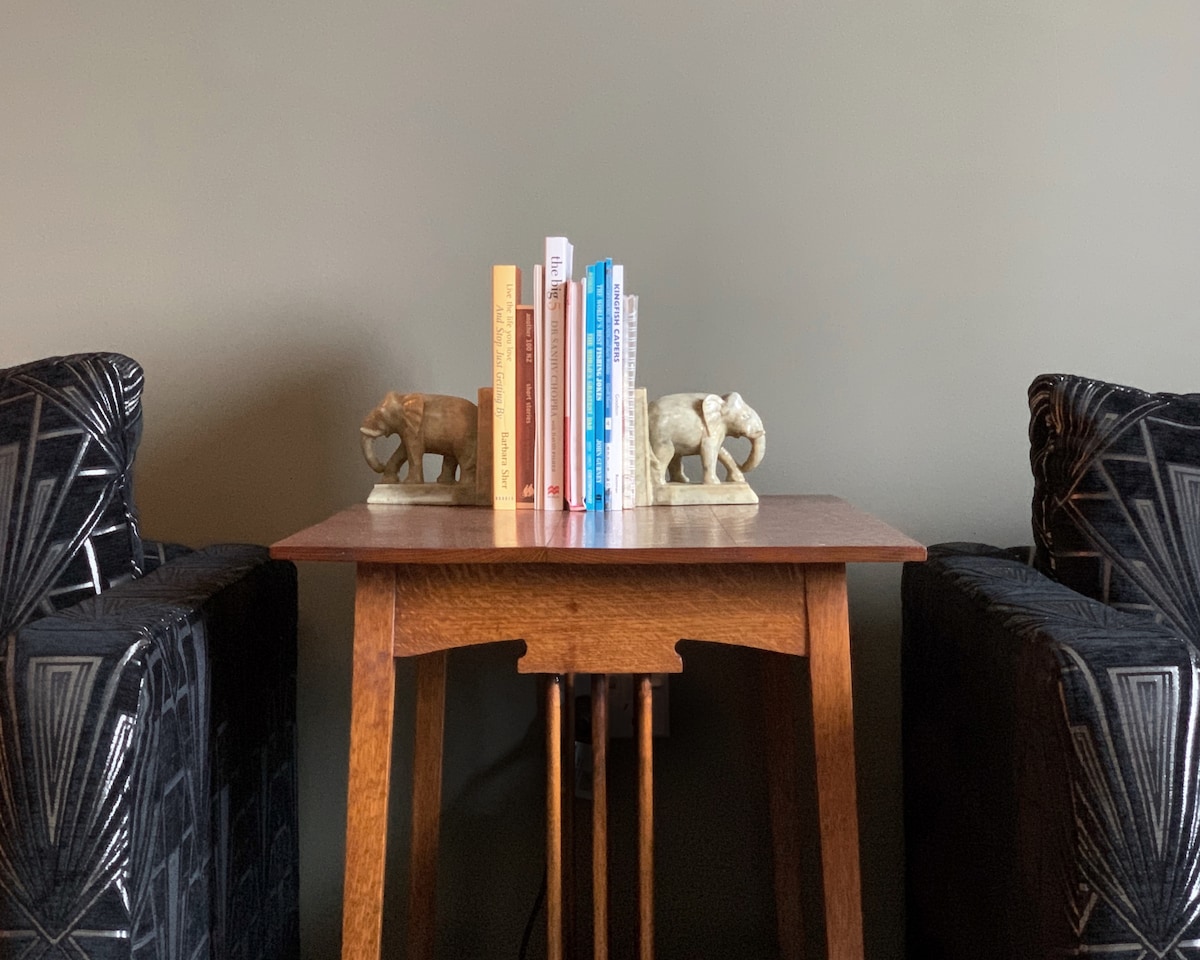 Top performing Airbnb: Henry Matthews 2Bdrm 2 Bathrm Luxury Apartment CBD in Otago