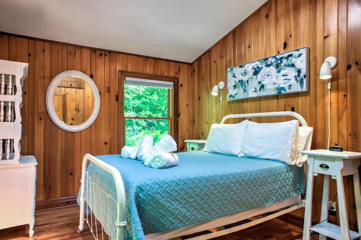 Gornji kat – dodatna spavaća soba – puni krevet