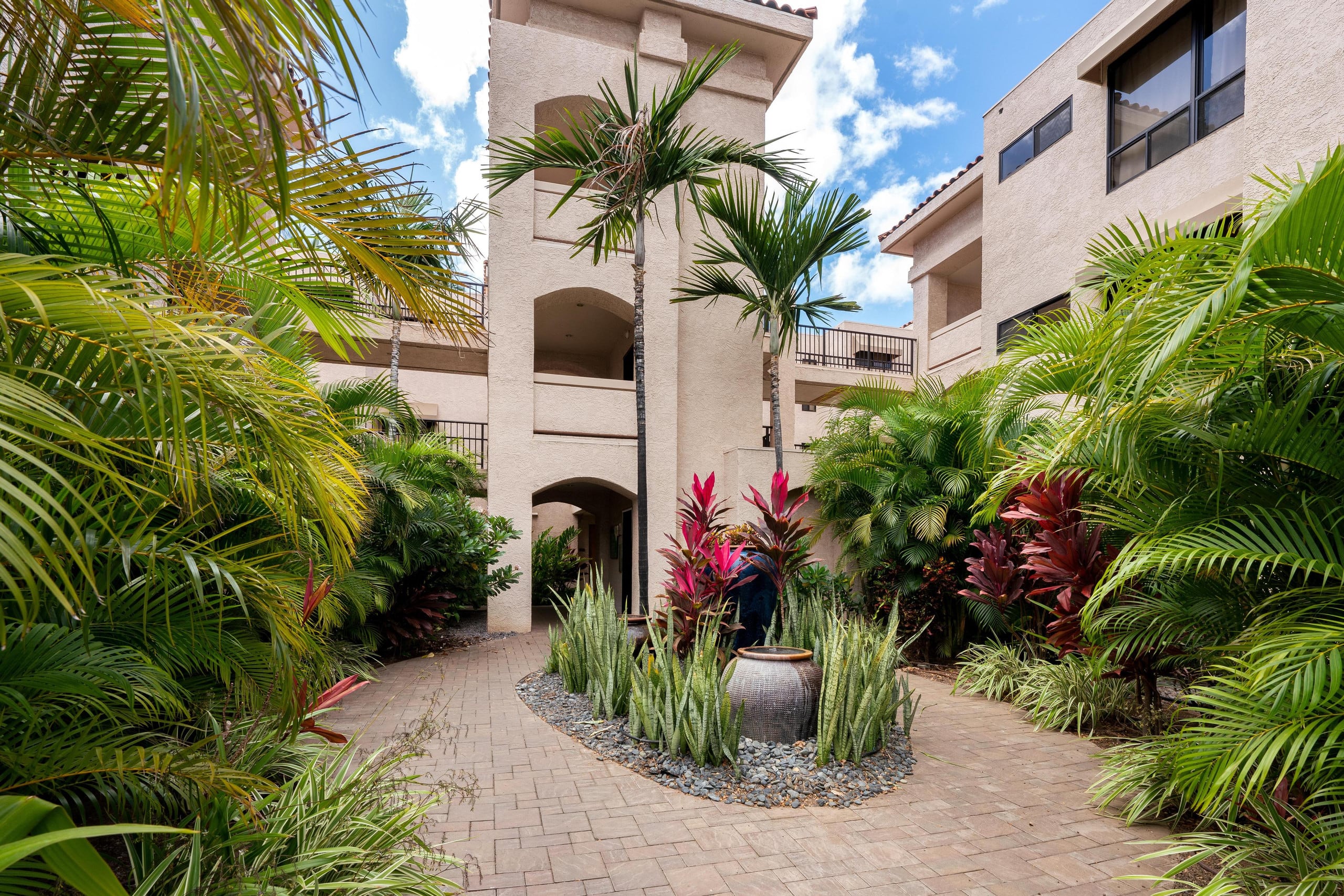 Waikoloa condo w/ mountain views and pool - Photo 36