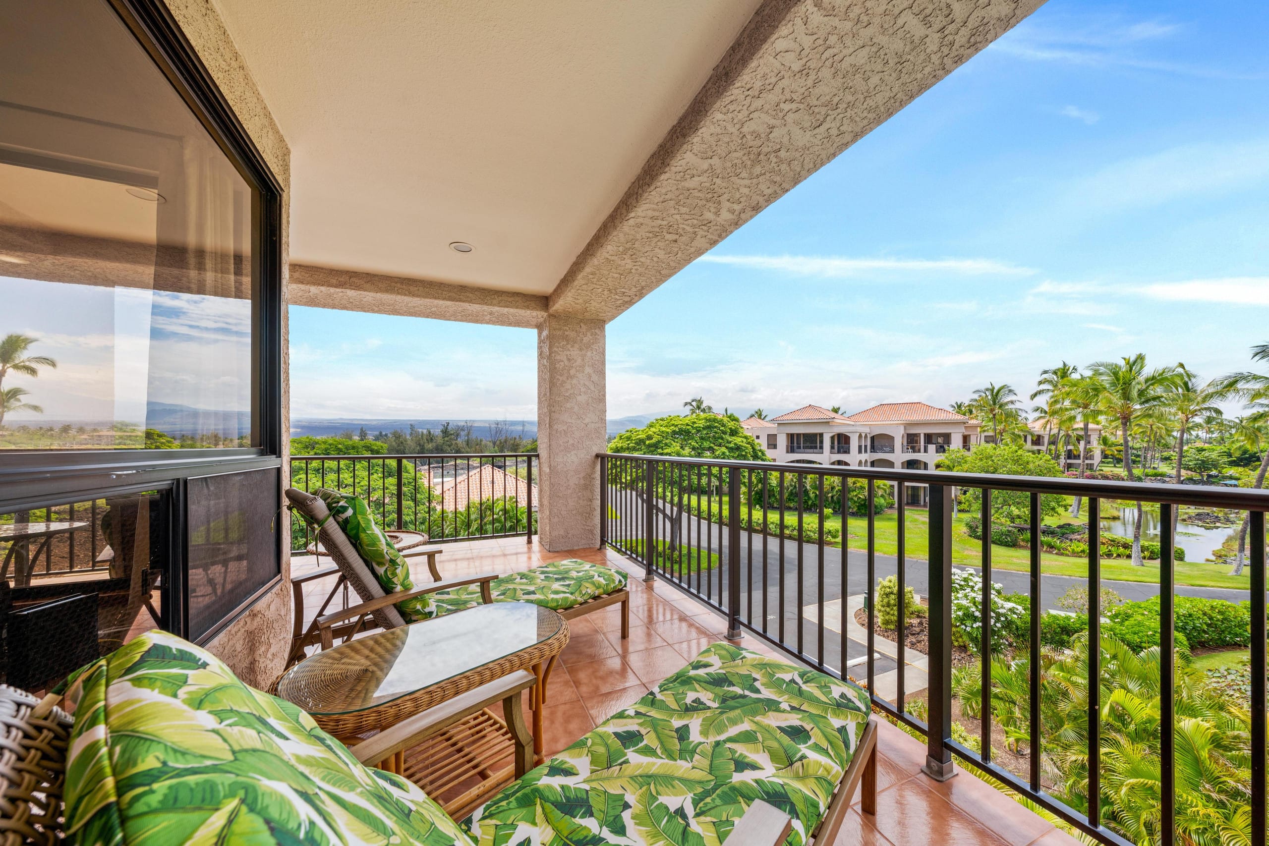 Waikoloa condo w/ mountain views and pool - Photo 29