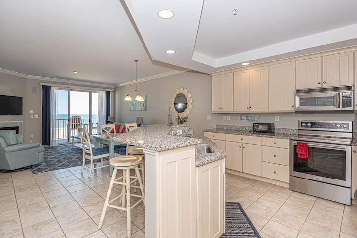 Shoreline Properties Inc managed Airbnb listing 1