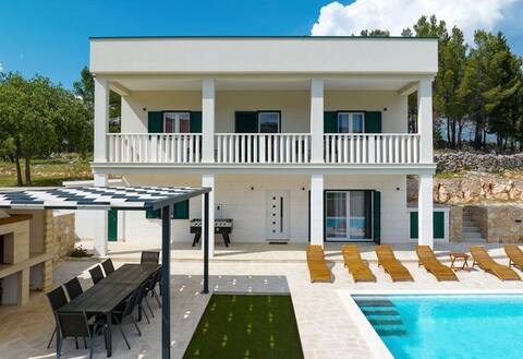 Villa Zrmanja