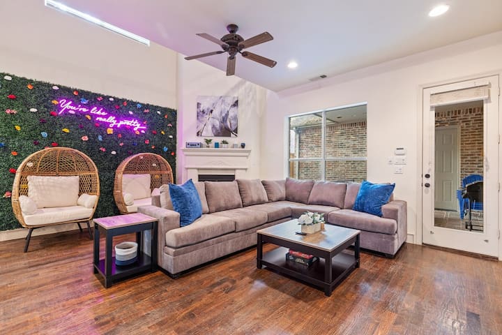 Huge Home w/ Gameroom, Patio, & Secret Room!