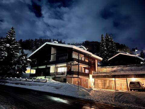Charming Apartment in the Heart of the Swiss Alps