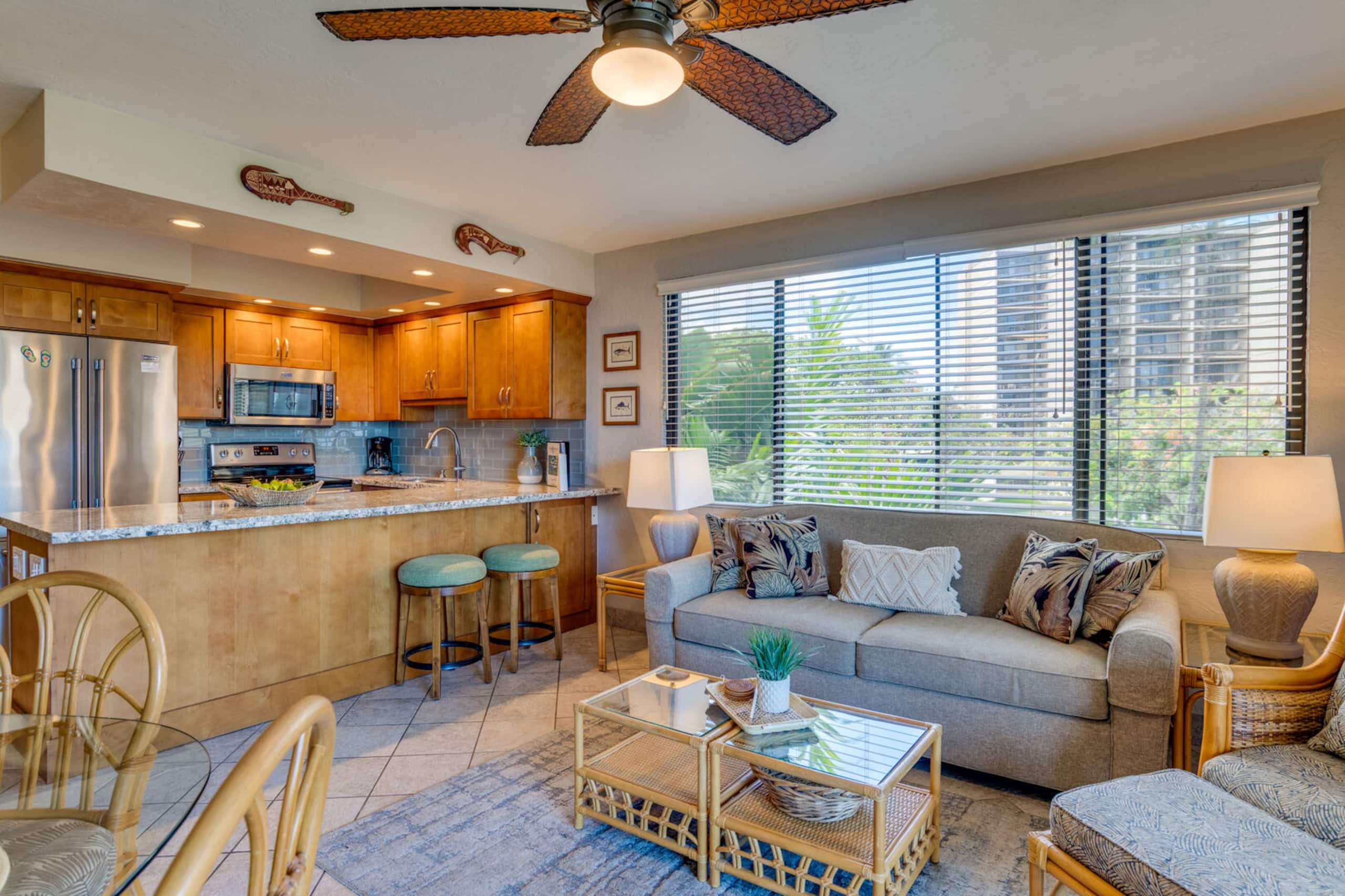 Condo in Lahaina · ★4.75 · 1 bedroom · 2 beds · 1 private bath - Image 5