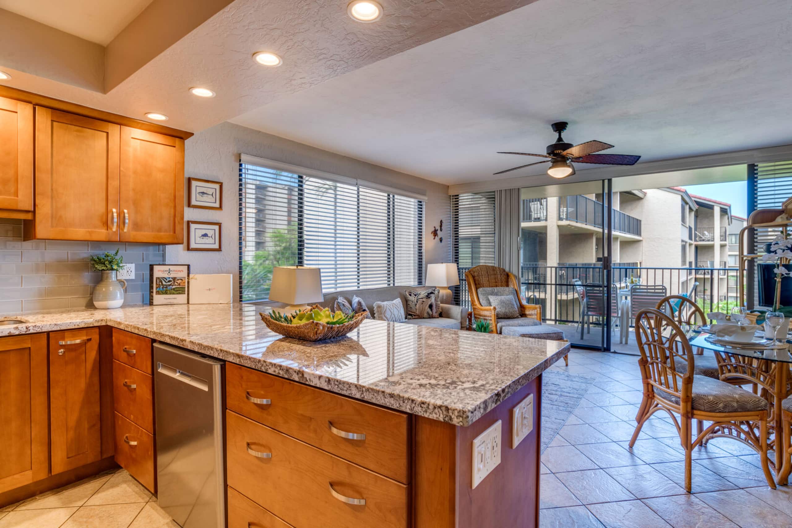 Condo in Lahaina · ★4.75 · 1 bedroom · 2 beds · 1 private bath - Image 10