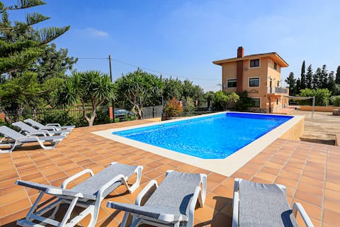 VILLA LA HIGUERITA * only families *