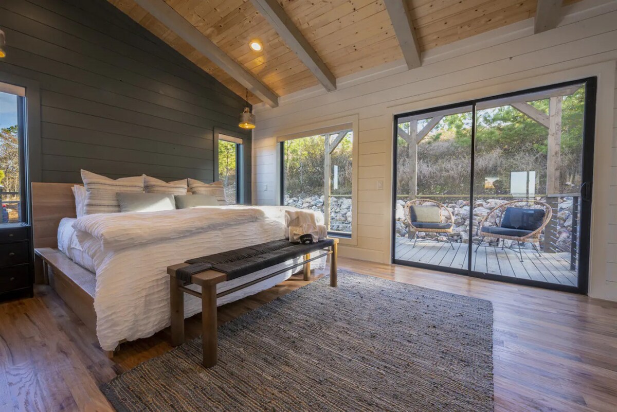 Spálňa s prístupom na vlastnú terasu