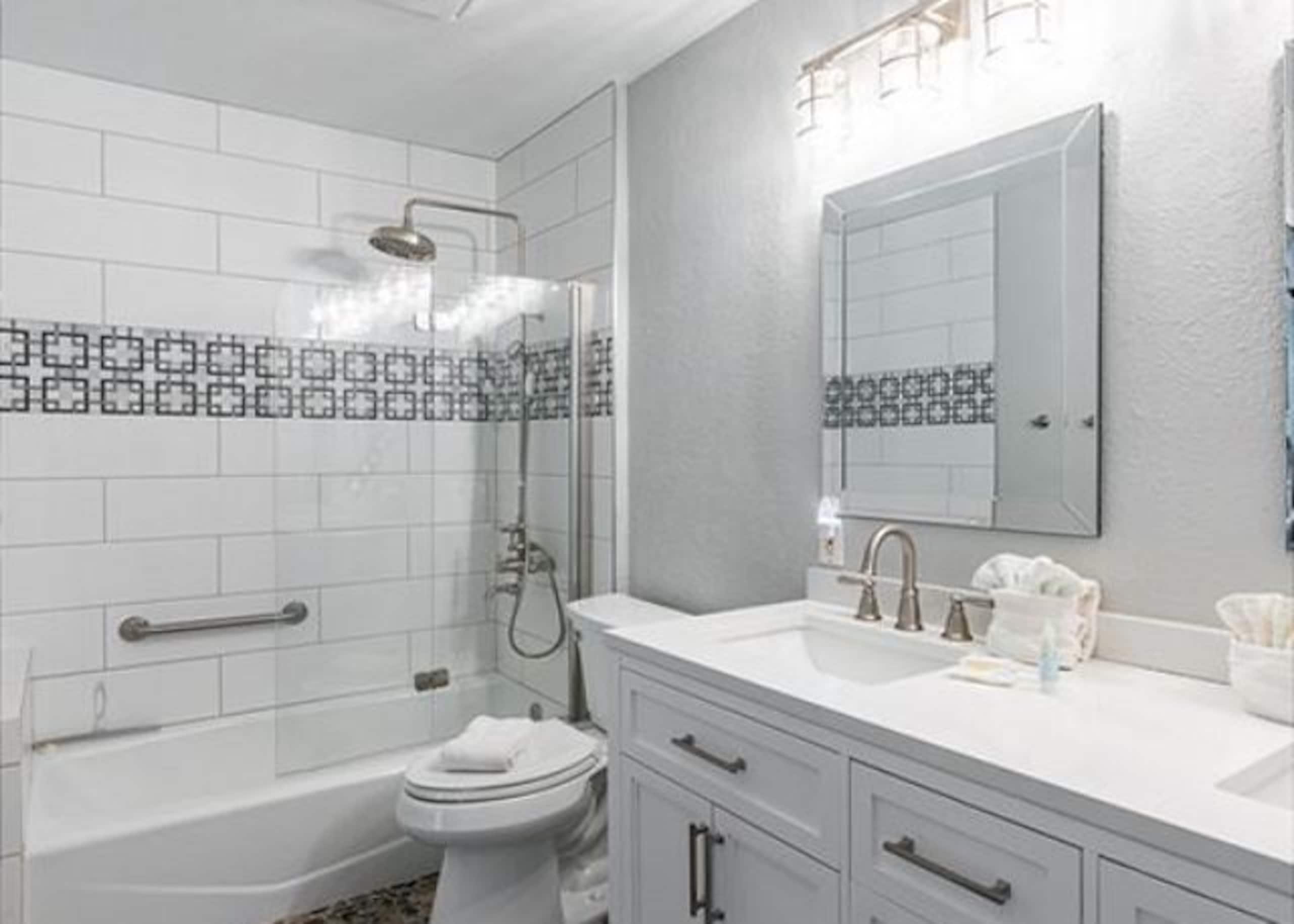 Condo in Lahaina · ★4.98 · 3 bedrooms · 3 beds · 2.5 baths - Image 28
