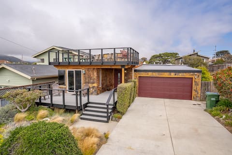 Bayside Gem at Elfin Forest, Tranquil Rooftop Deck