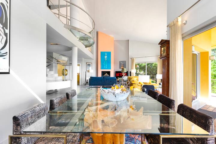 Varenso managed Airbnb listing 2