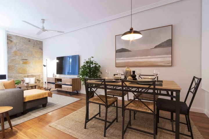 San Martin Ii | The Rentals Collection