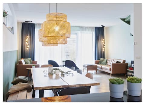 Waterluxe Villa with 5 bedrooms