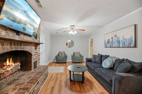 Southern Serenity Minutes from the Interstate