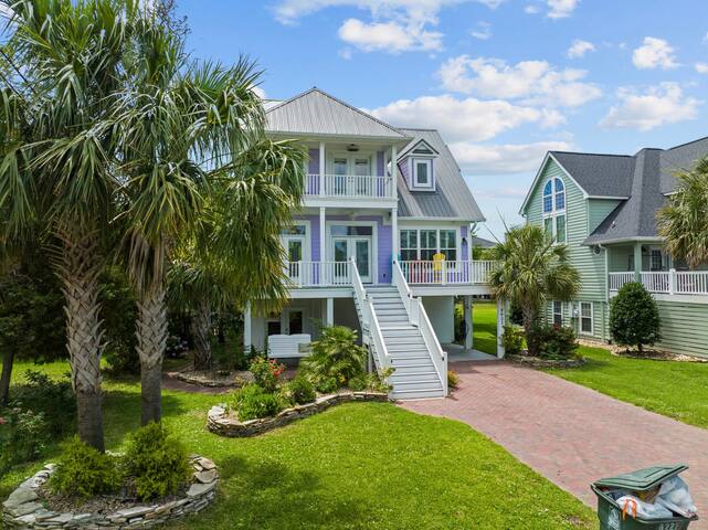 Beachy Keen Vacations managed Airbnb listing 3