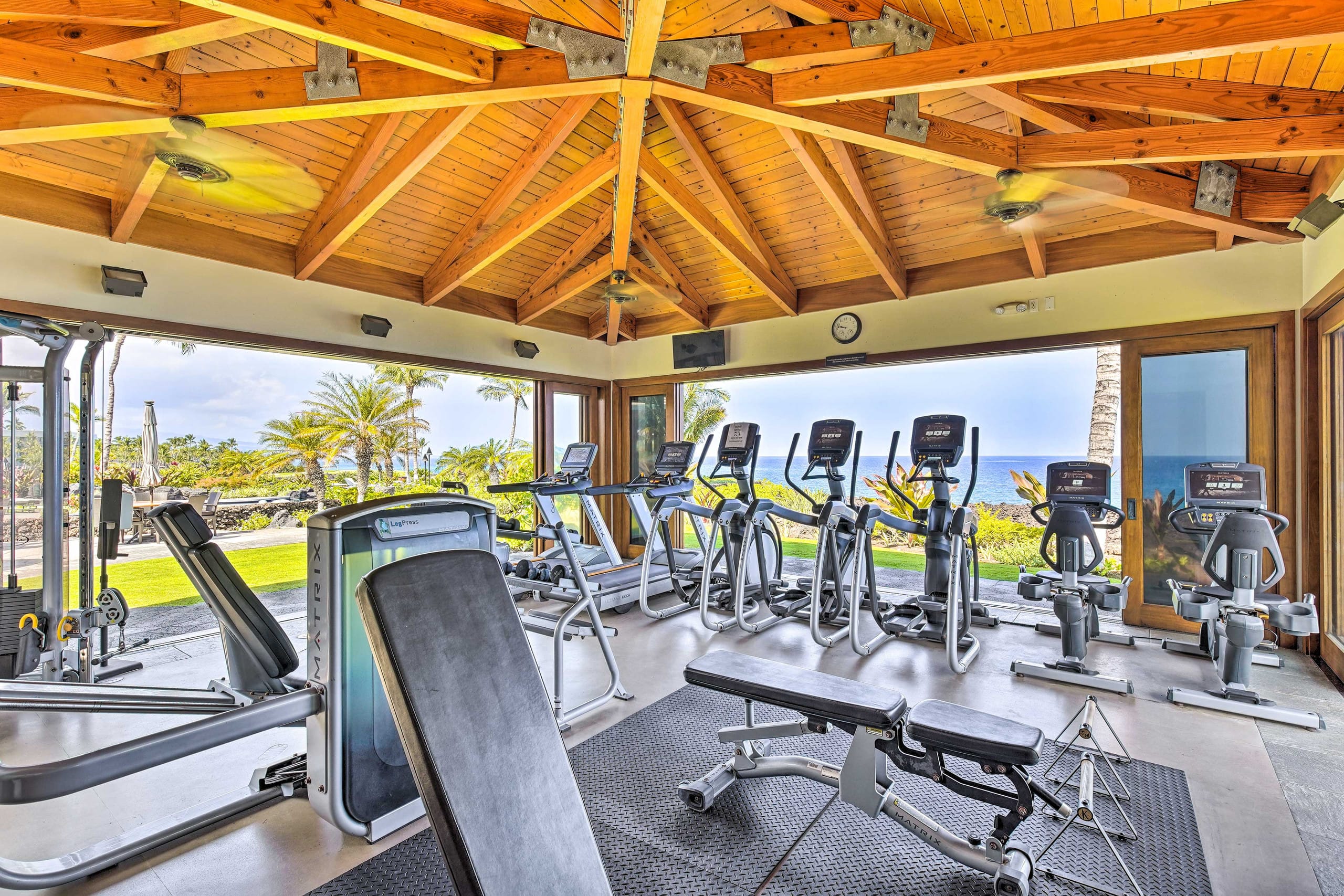Sun-Soaked Waikoloa Retreat w/ Private Lanai - Photo 28