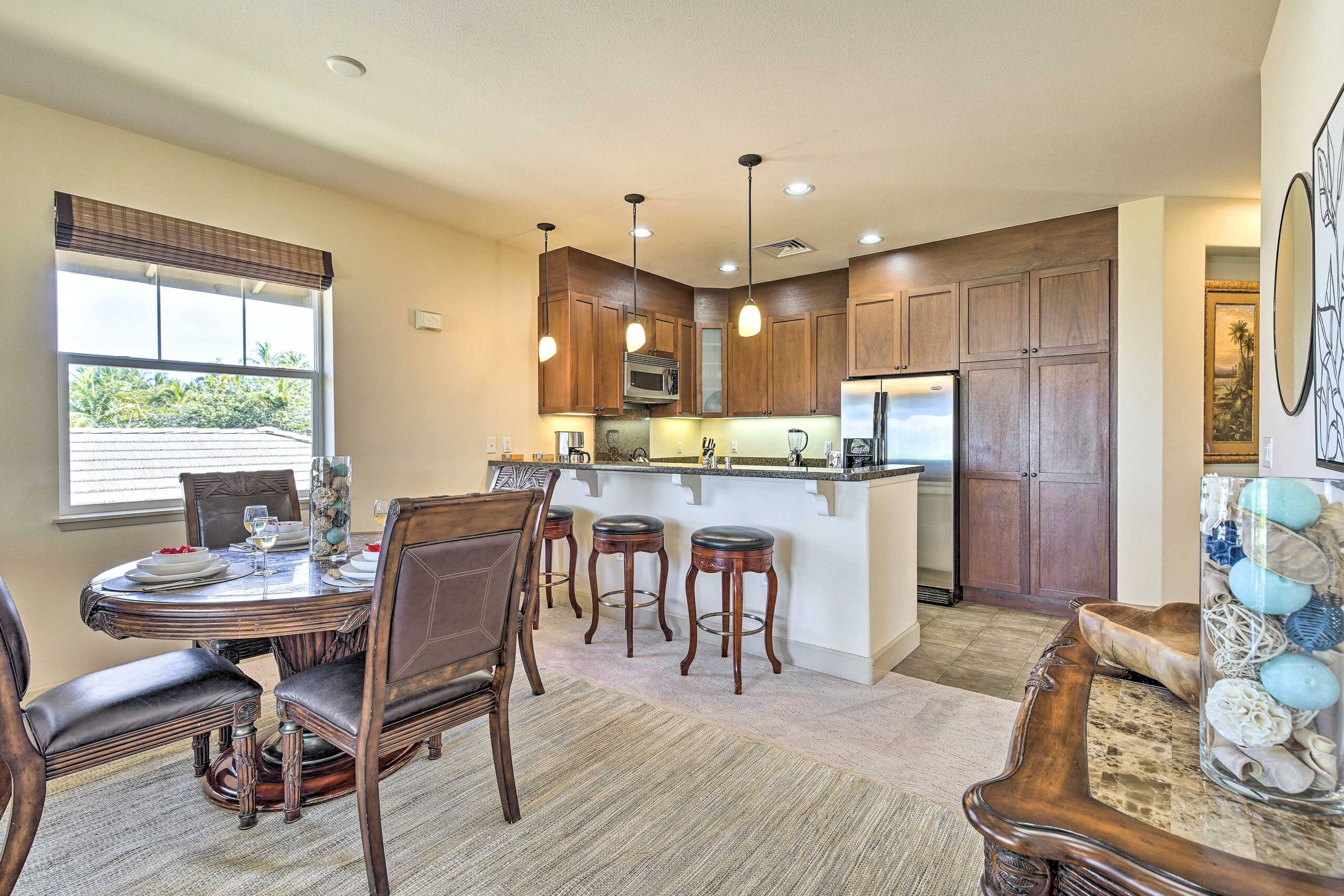 Sun-Soaked Waikoloa Retreat w/ Private Lanai - Photo 6