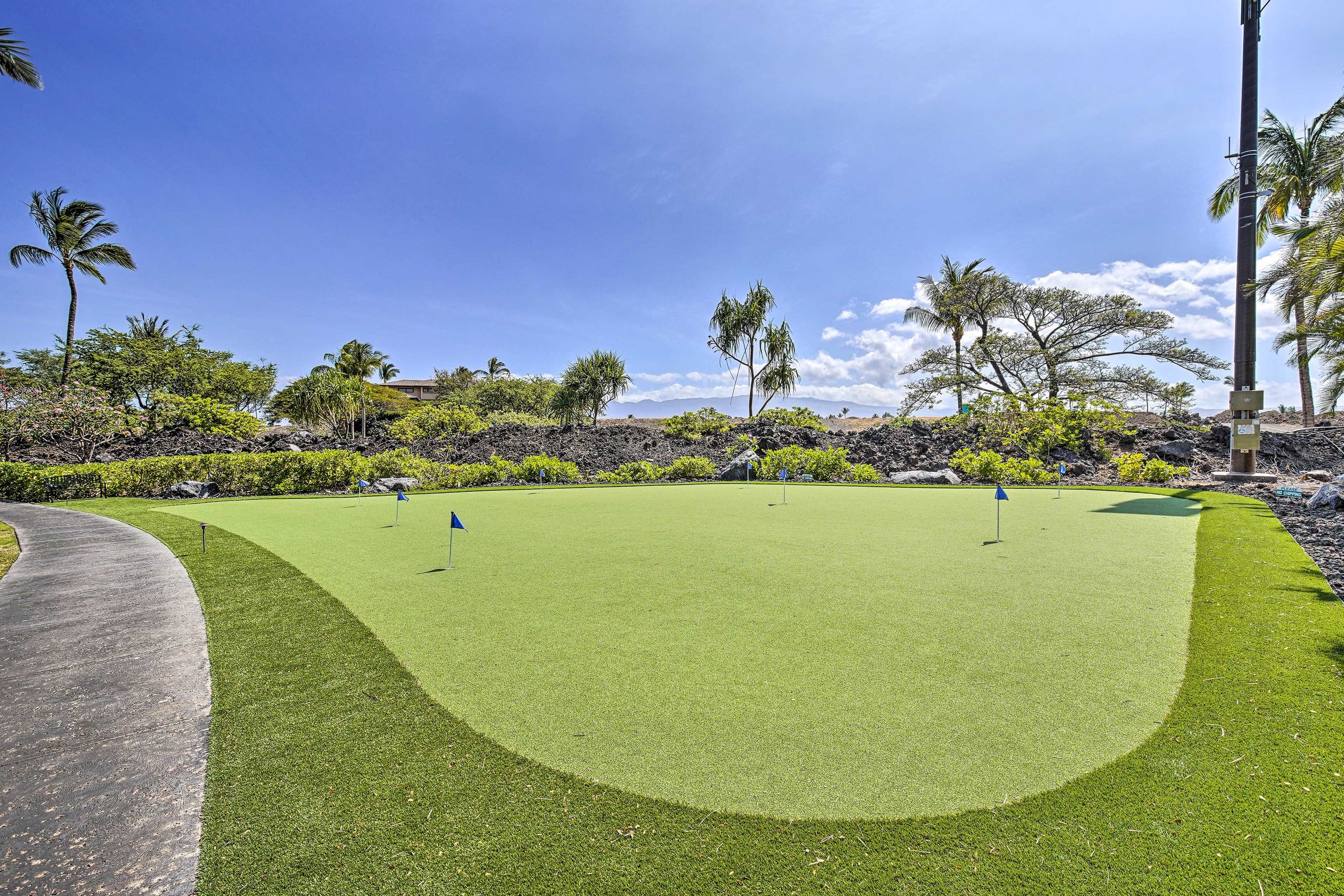 Sun-Soaked Waikoloa Retreat w/ Private Lanai - Photo 39