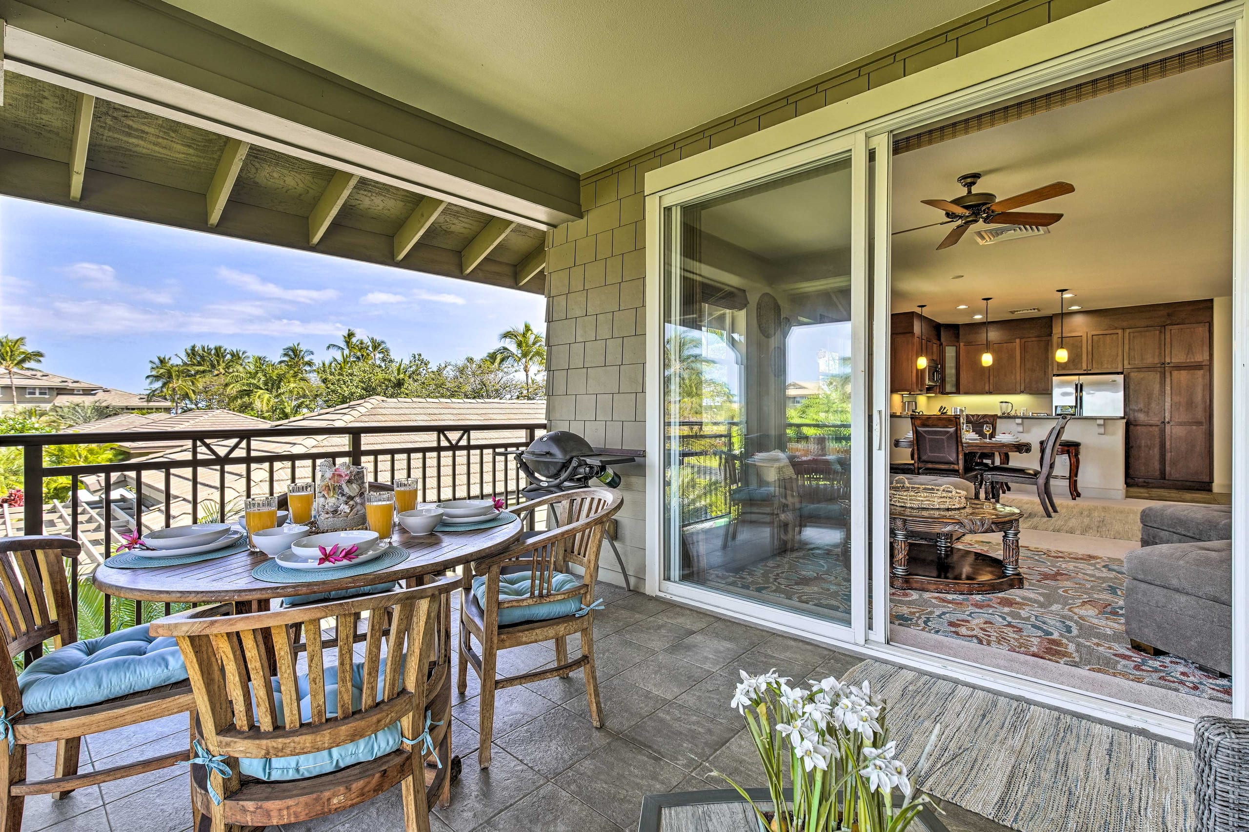 Sun-Soaked Waikoloa Retreat w/ Private Lanai - Photo 2