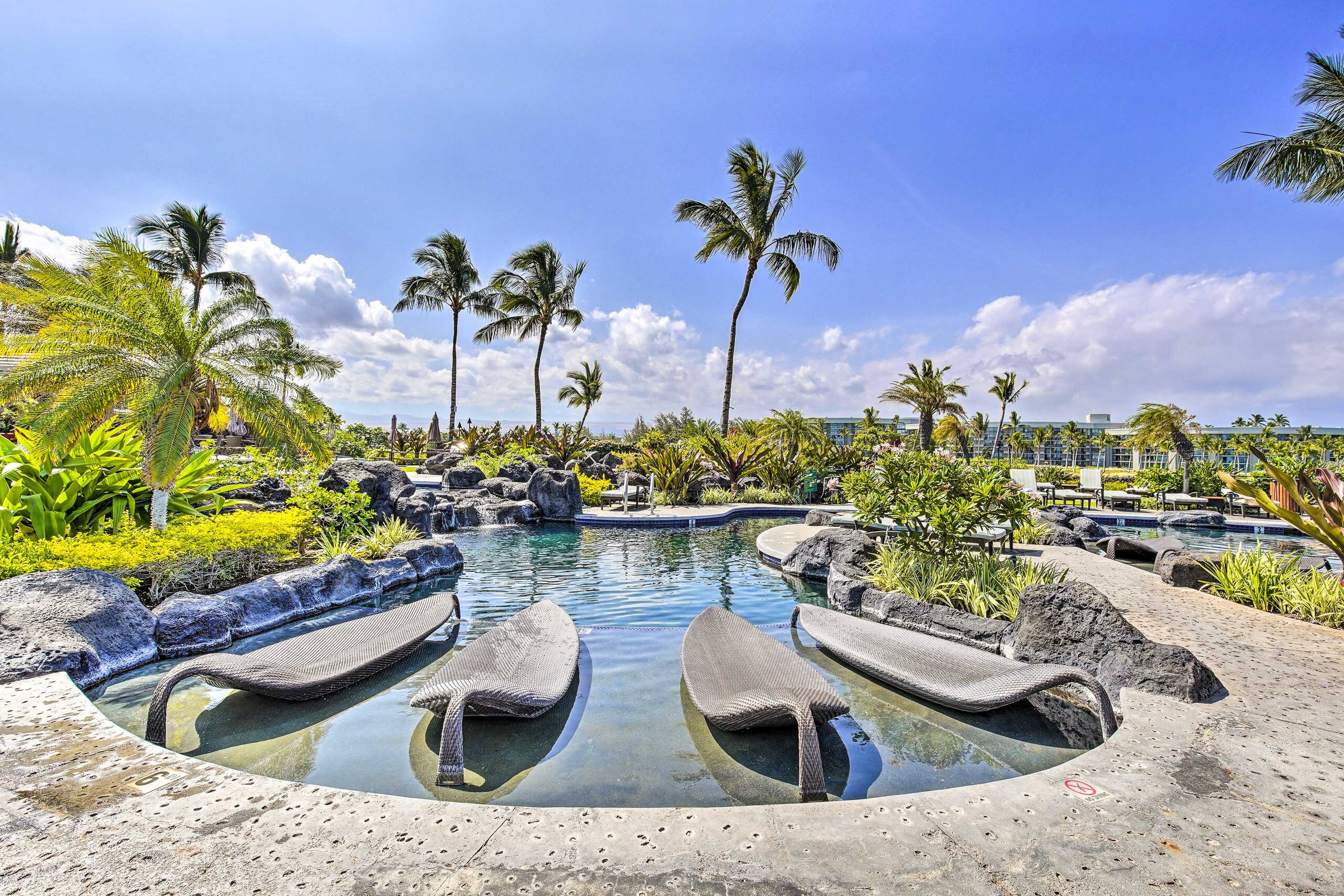 Sun-Soaked Waikoloa Retreat w/ Private Lanai - Photo 32