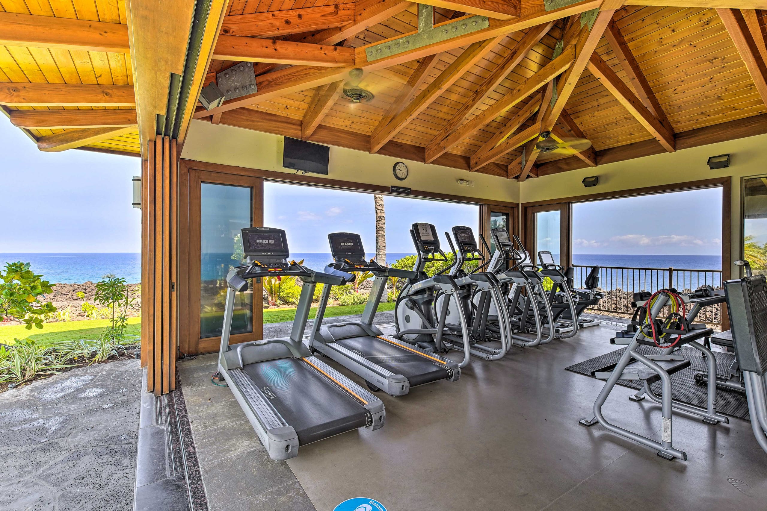 Sun-Soaked Waikoloa Retreat w/ Private Lanai - Photo 27