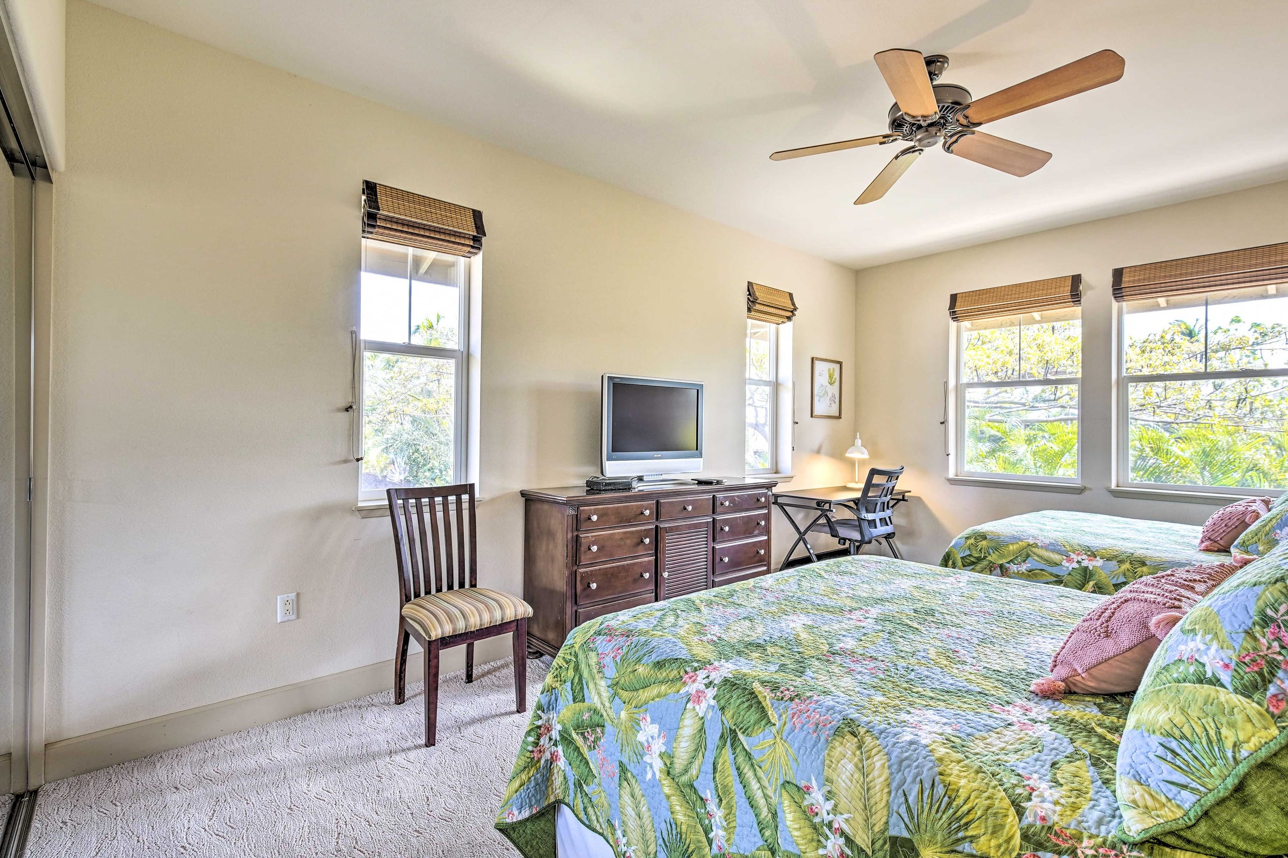 Sun-Soaked Waikoloa Retreat w/ Private Lanai - Photo 18