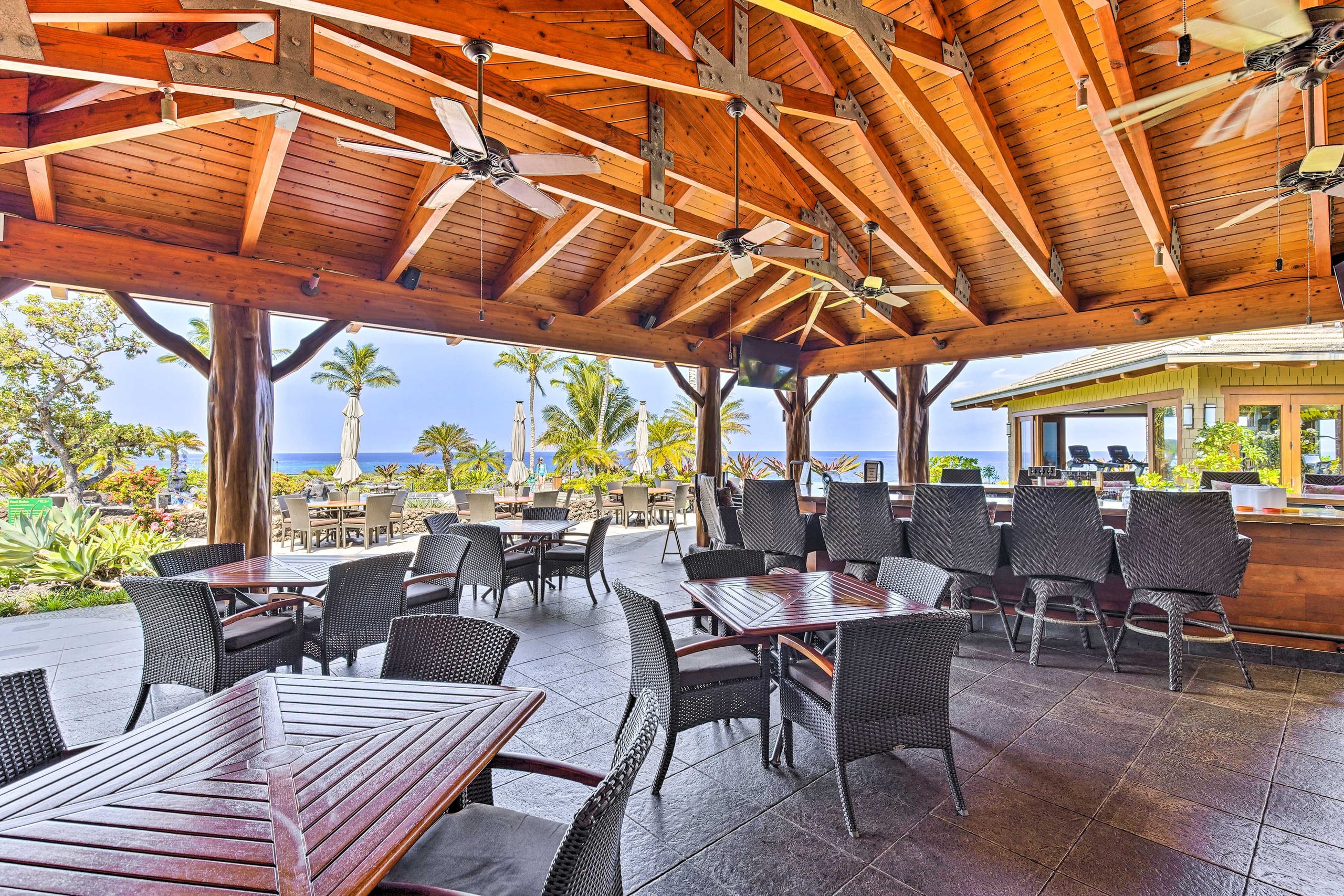 Sun-Soaked Waikoloa Retreat w/ Private Lanai - Photo 31