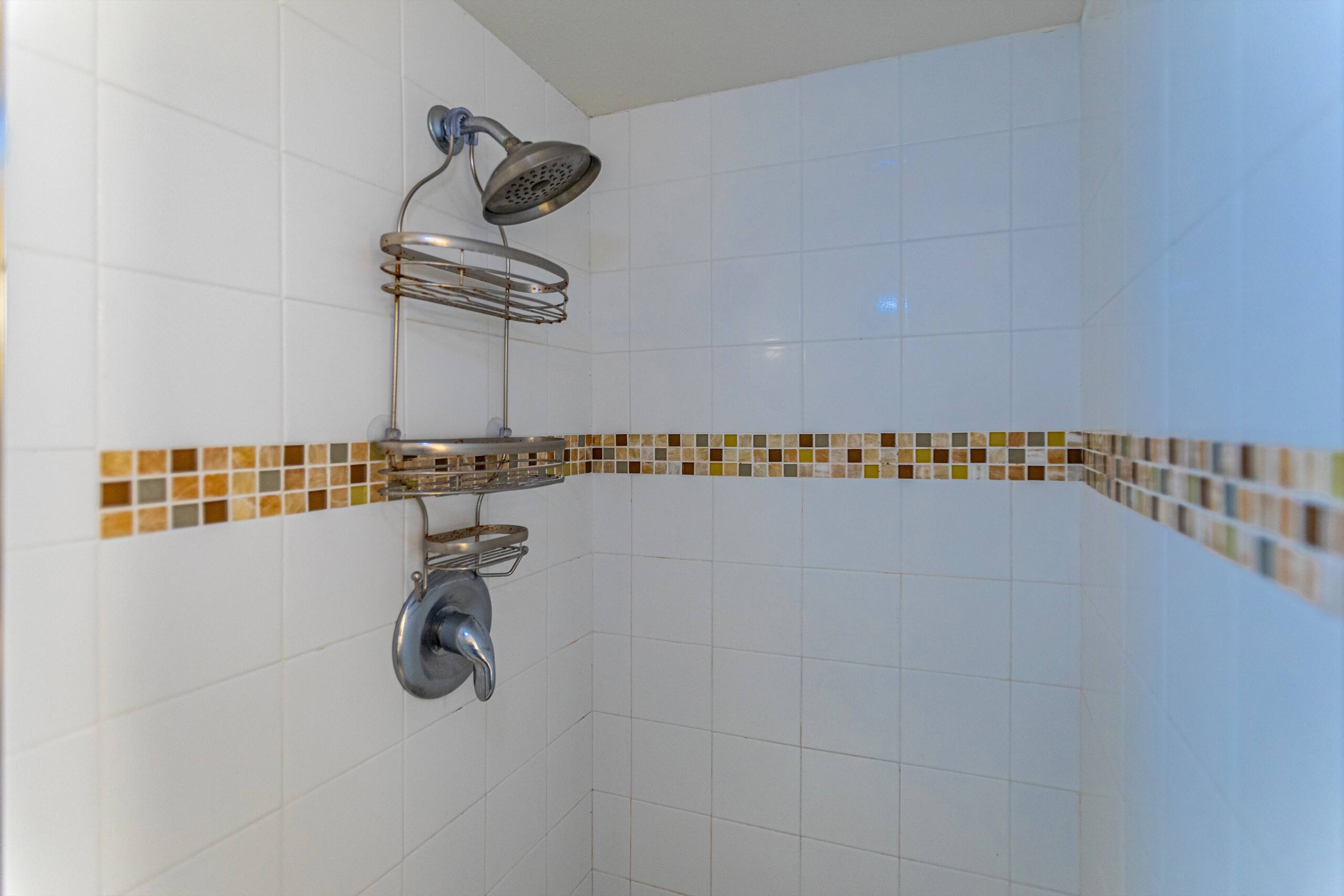 Condo in Kihei · ★4.75 · 1 bedroom · 2 beds · 2 private baths - Image 16