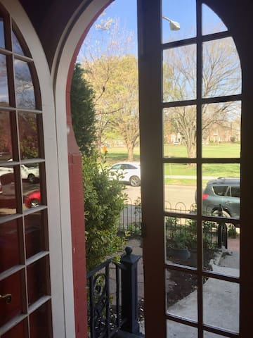 Sojourn managed Airbnb listing 2