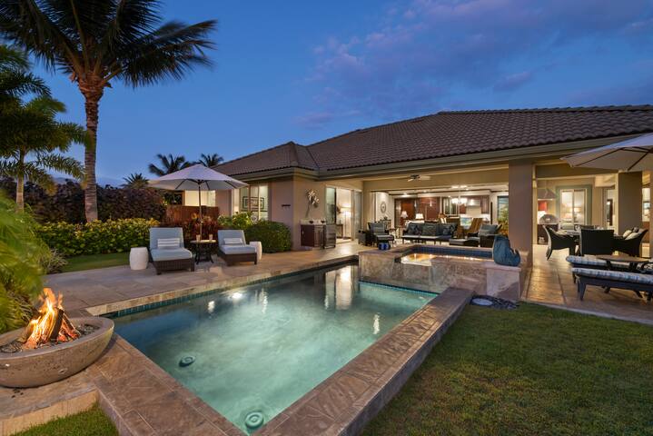 3BR Villa with Ocean Views, Private Pool, Hot Tub! gallery image 2