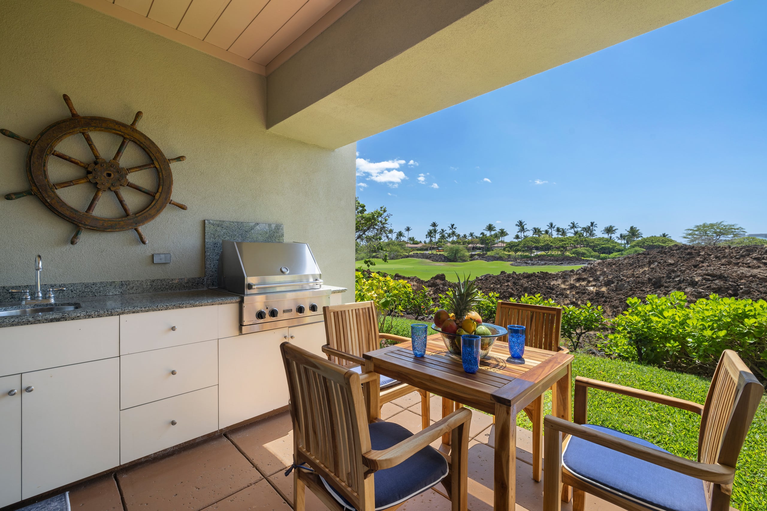 Condo in Waimea · ★4.9 · 2 bedrooms · 3 beds · 2.5 baths - Image 1