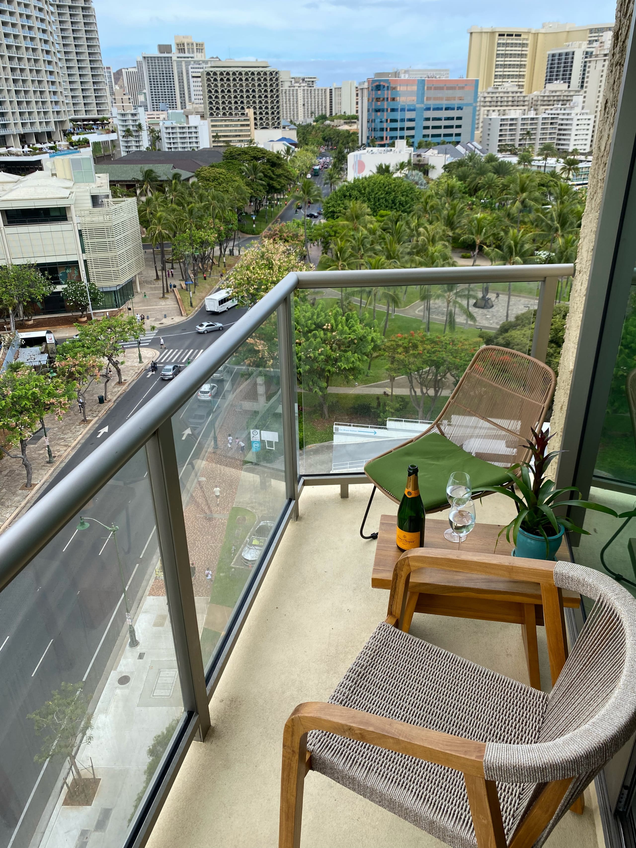Luana Waikiki Hotel - Studio with Ocean View - Photo 18