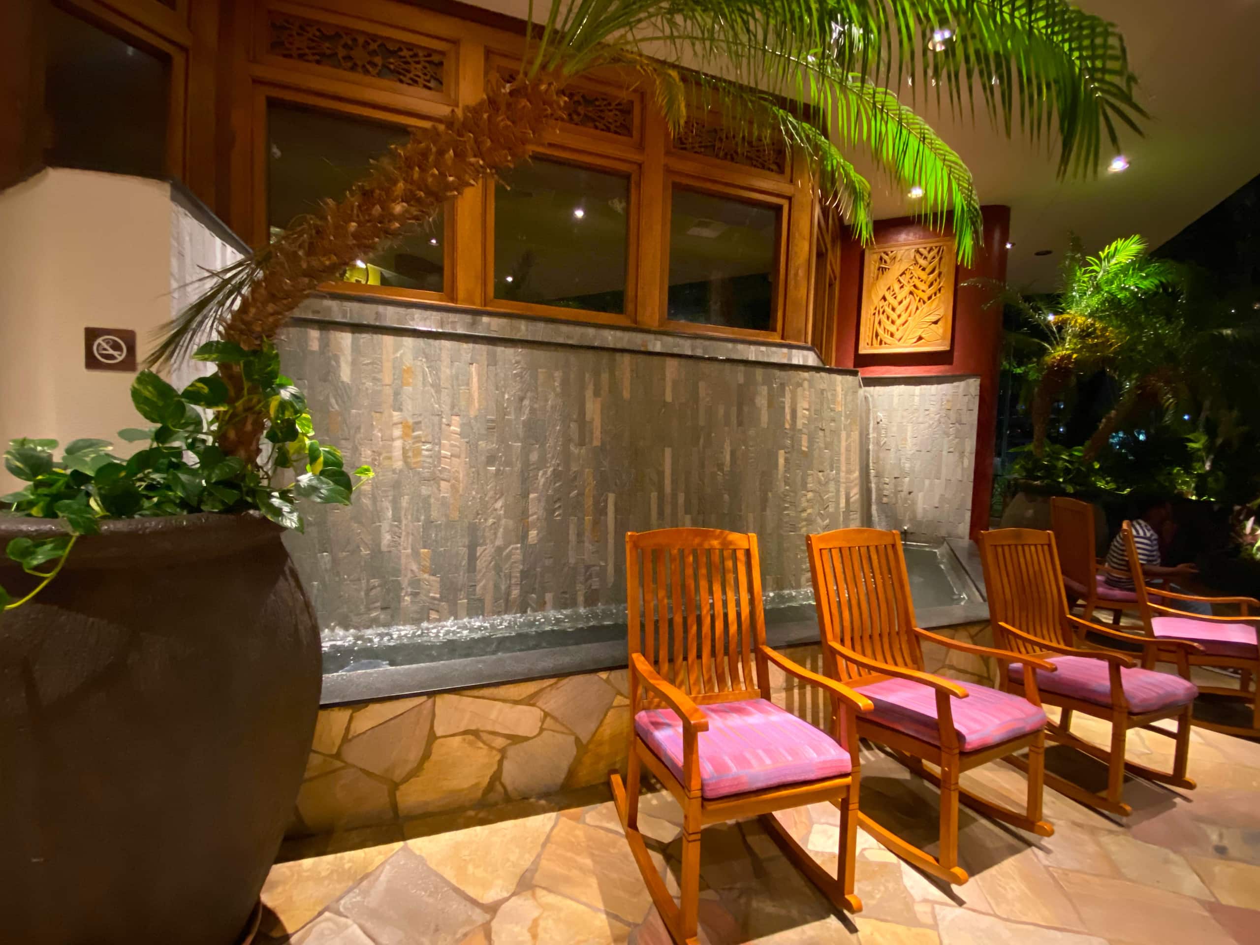 Luana Waikiki Hotel - Studio with Ocean View - Photo 2