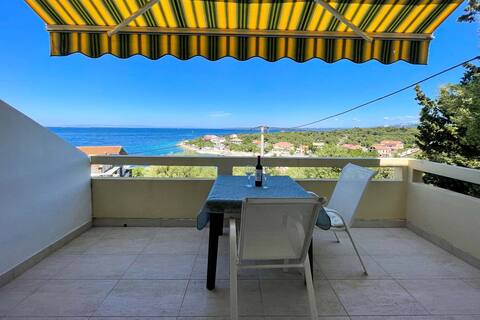 A-19358-d One bedroom apartment with terrace and