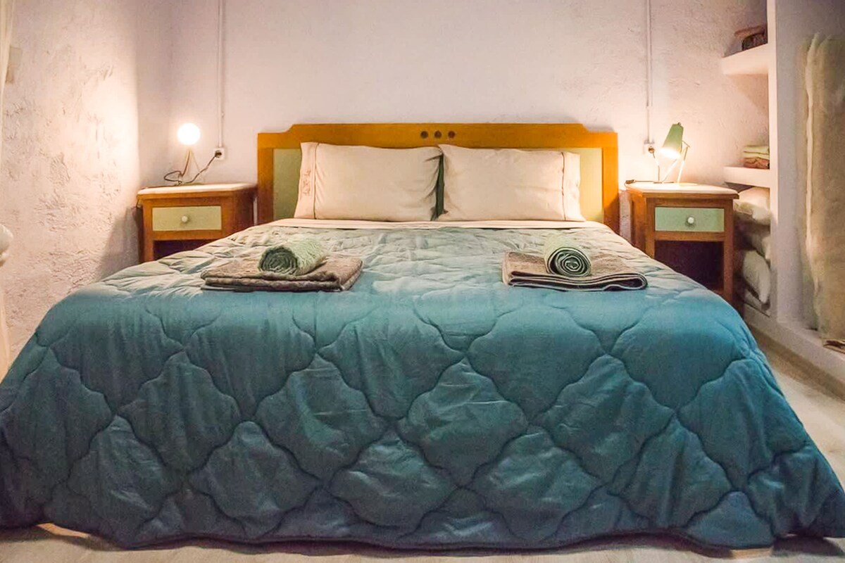 Nájdite svoje pohodlie v útulnej manželskej posteli
