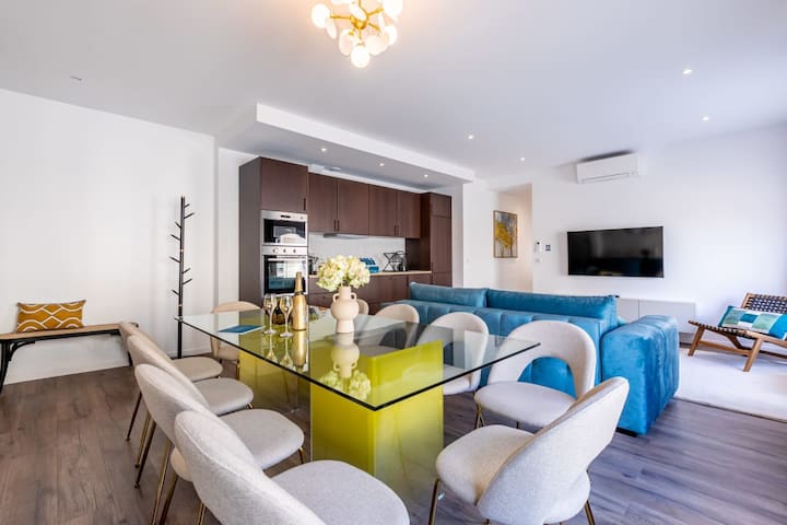 Sweet Inn managed Airbnb listing 2