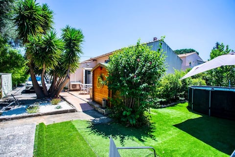 Spacious Villa 104m2 with Pool, Spa & Garden