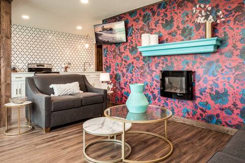 Your Perfect Escape-Game Room/Arcade/Ping Pong