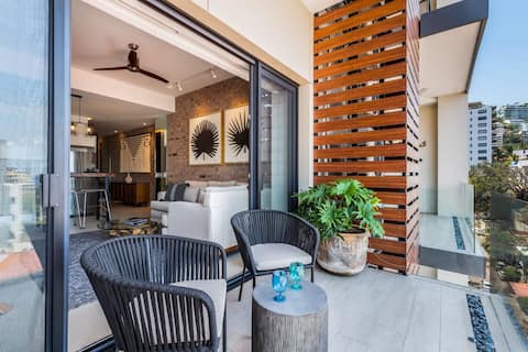 Top Airbnb: Perfect, freshly decorated one bedroom Loft 268! in Puerto Vallarta