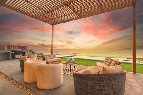 Ln1 Sun House with Pool, Jacuzzi, Oceanfront