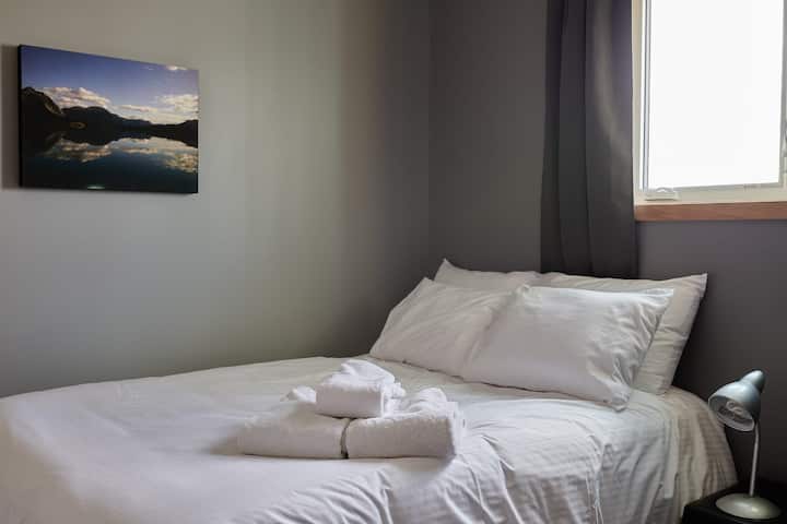 غرفة النوم 1