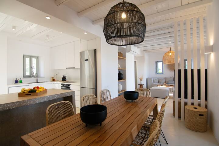 Oneiro Villa. Antiparos as Dreamy as it gets gallery image 5