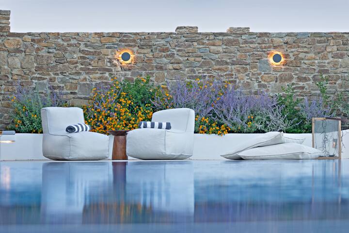 Oneiro Villa. Antiparos as Dreamy as it gets gallery image 2