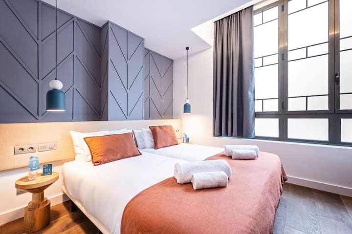 Sweett | Palau III gallery image 2